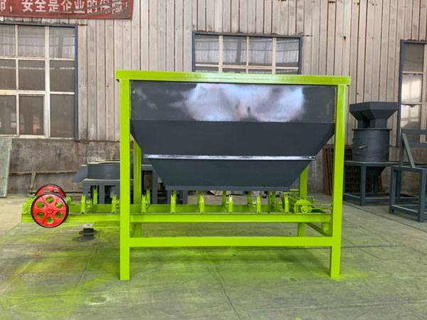 無(wú)烘干擠壓造粒生產(chǎn)線